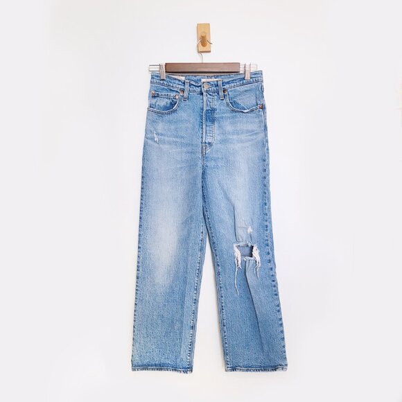 Levi's Women's Ribcage Straight Light Wash Ankle Jeans - Size 27 - Picture 3 of 14